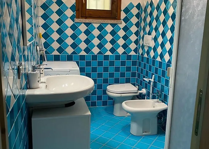 Rosmarino, Con Piscina A 100m Del Mar